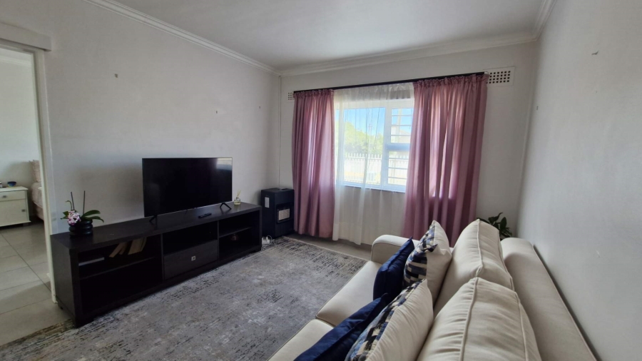 To Let 1 Bedroom Property for Rent in Fish Hoek Western Cape
